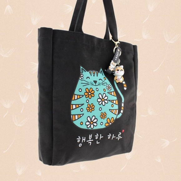 Korean KPOP Tote Bag Cartoon Cat Women Bag with a Shiba Inu Keychain - Picture 3 of 7